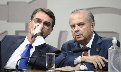 Pré-campanha de Flávio Bolsonaro nega negociação por vaga no STF com Republicanos