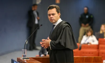 Advogado de Filipe Martins diz ser alvo de processo na OAB a pedido de Alexandre de Moraes