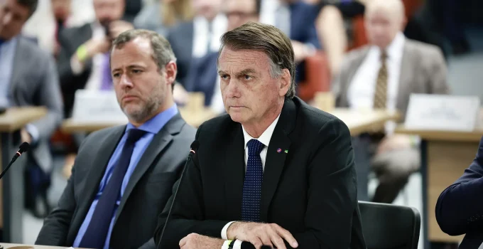 Da inelegibilidade ao isolamento: a escalada das punições contra Jair Bolsonaro