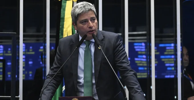 PL define Carlos Portinho como pré-candidato ao Senado pelo Rio de Janeiro