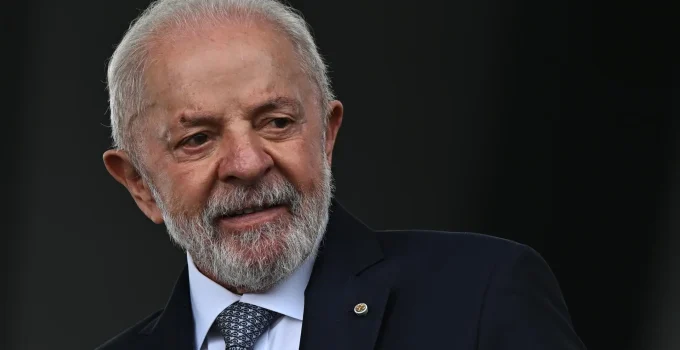 Lula afirma que Brasil "não vacilará" na defesa da soberania em meio a tensões com os EUA