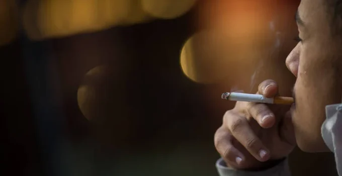 Brasileiros sabem o que faz mal à saúde, mas relutam em apoiar ações do Estado para reduzir riscos