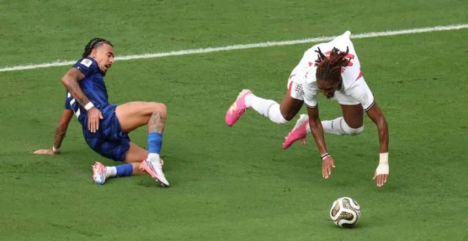 Inglaterra x França: 'Partida Maluca' de Seis Gols para Cada Lado Marca Fim de Era para Deschamps