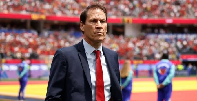 Rudi Garcia deixa o comando técnico da seleção da Bélgica Rudi Garcia deixa o comando técnico da seleção da Bélgica