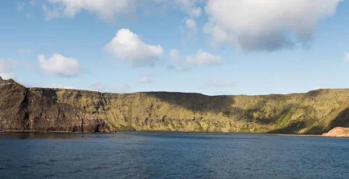 Cientistas registram pela primeira vez a formação de novo fundo oceânico em larga escala