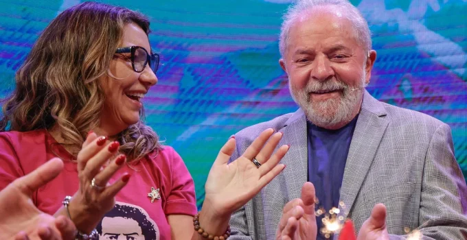 Terceiro mandato de Lula caminha para recorde de gastos com cartão corporativo