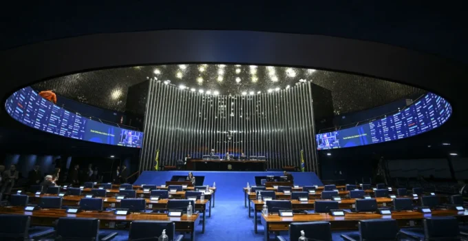 Eleições 2024: A Disputa pelo Senado Ganha Protagonismo Nacional