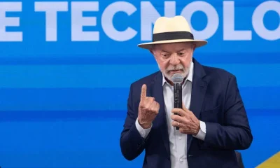 Lula pede pressão de cientistas por mais verbas e critica 'orçamento apertado'