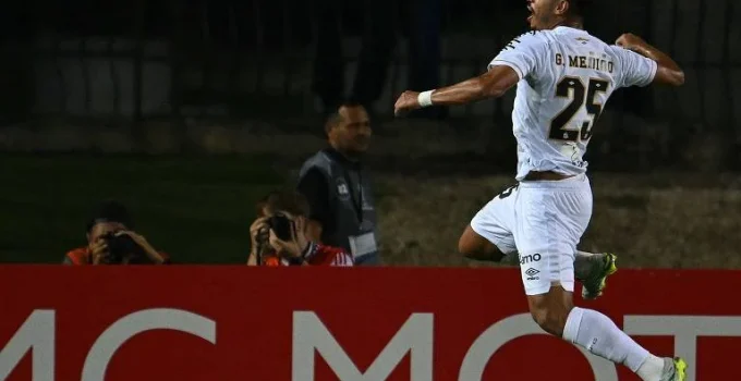 Rodada decisiva: Cinco times flertam com a zona de rebaixamento neste sábado pelo Brasileirão Rodada decisiva: Cinco times flertam com a zona de rebaixamento neste sábado pelo Brasileirão