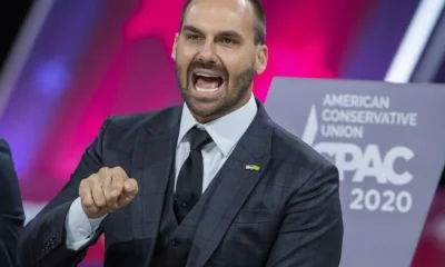 Eduardo Bolsonaro nos EUA: A Estratégia de Internacionalizar Conflitos e as Comparações com Dissidentes Globais