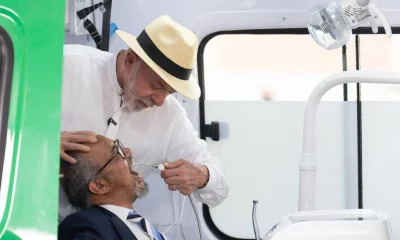 Lula sugere a líder da OMS que mostre o SUS a Trump
