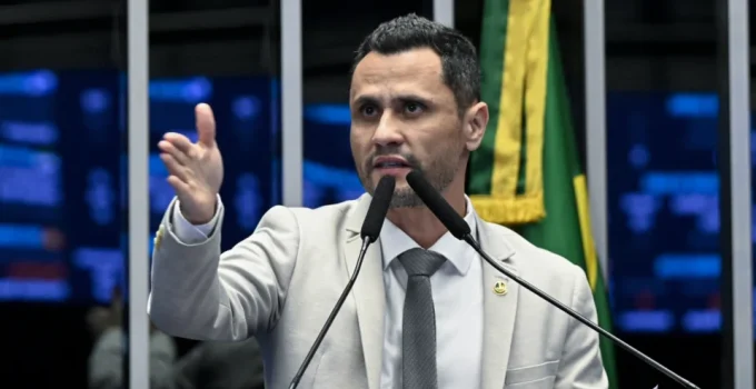 Vídeo com IA de entes queridos falecidos intensifica especulações sobre candidatura de Cleitinho ao governo de Minas