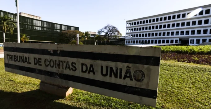 TCU aponta grave distorção nas chamadas 'emendas Pix'