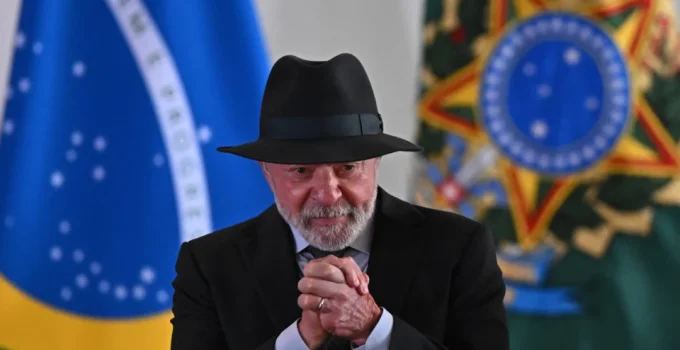 Governo Lula defende soberania externa, mas enfrenta fragilidades internas com avanço de facções