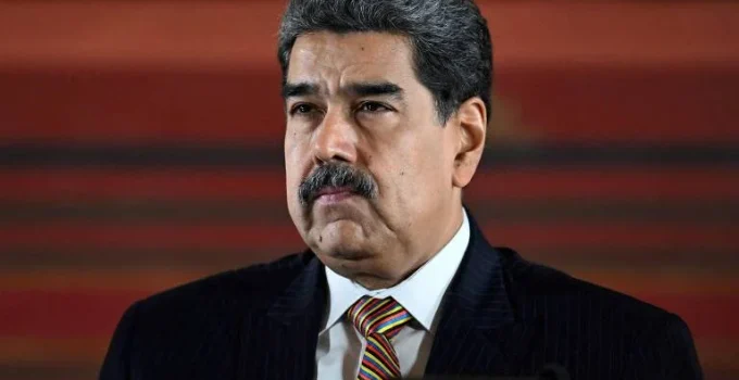 Maduro, da prisão nos EUA, defende diálogo para 'consolidar a paz' na Venezuela
