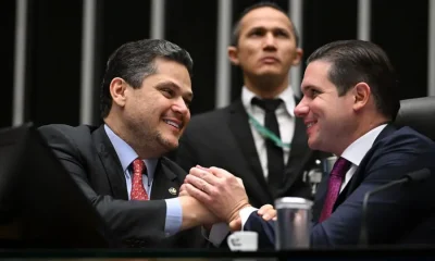 Campanha Eleitoral de 2026 Acelera Votações e Adia Pautas Polêmicas no Congresso