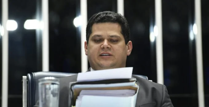 Conselho de Ética do Senado parado engaveta denúncias contra Alcolumbre e outros senadores