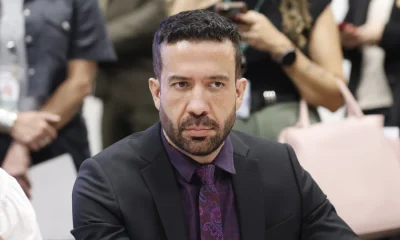 Janones critica 'militância fofa' da esquerda e cobra mais agressividade online