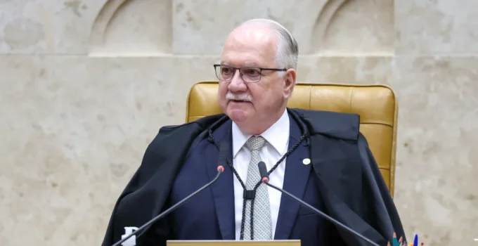 Fachin defende que força do STF reside na capacidade de lidar com críticas Fachin defende que força do STF reside na capacidade de lidar com críticas