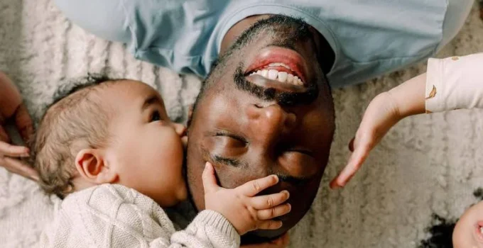 A Biologia da Paternidade: Como o Cérebro Masculino se Transforma com a Chegada dos Filhos
