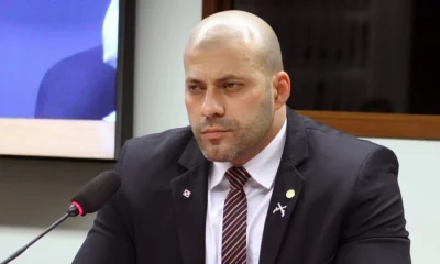 Moraes envia à PGR defesa de Daniel Silveira sobre vídeo com senador