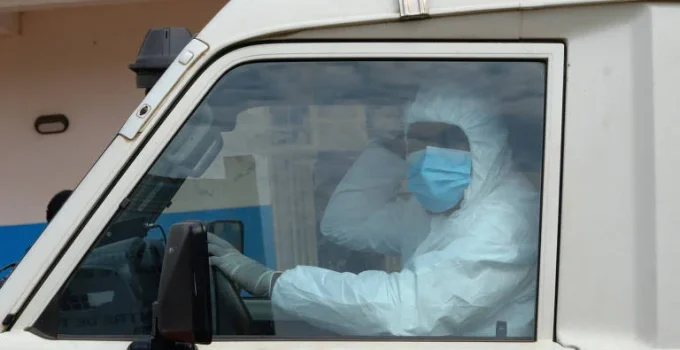 EUA destinam R$ 1,2 bilhão adicional para combater surto de Ebola na República Democrática do Congo EUA destinam R$ 1,2 bilhão adicional para combater surto de Ebola na República Democrática do Congo