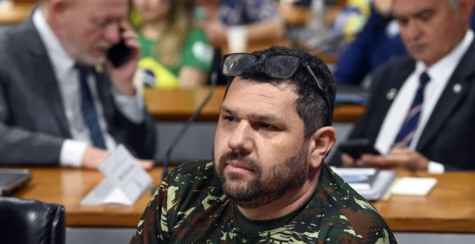 PGR denuncia jornalista Oswaldo Eustáquio ao STF por suposta associação criminosa