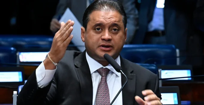 PF suspeita que dinheiro de aposentados bancou mansão e fazendas ligadas a vice-líder de Lula