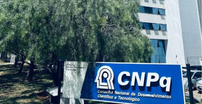 CNPq destinará R$ 50 milhões para pesquisas sobre endometriose e saúde menstrual