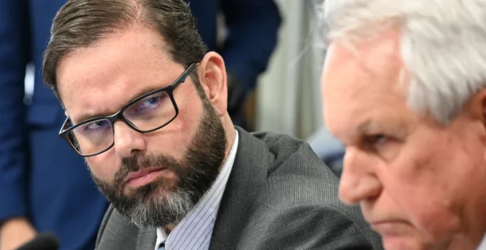 Justiça mantém decisão que negou indenização ao PT contra senador Jorge Seif Justiça mantém decisão que negou indenização ao PT contra senador Jorge Seif