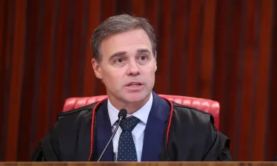 TSE exige que PT apresente documentos sobre gastos com congresso e projeto 'Porta-Vozes do Lula'