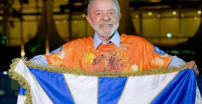 Novo pede cassação de Lula por desfile de Carnaval financiado com R$ 9,65 milhões em recursos públicos