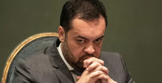 Cláudio Castro é alvo de nova operação da PF por fraudes na Refit Cláudio Castro é alvo de nova operação da PF por fraudes na Refit