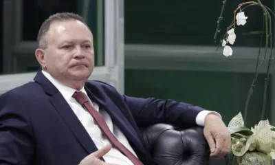 Governador do Maranhão acusa Flávio Dino de perseguição e questiona STF