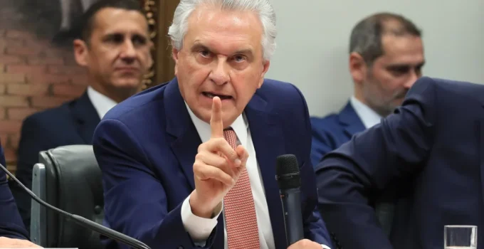 Caiado repudia aliança com Lula e diverge de vice do PSD em meio a movimentações políticas Caiado repudia aliança com Lula e diverge de vice do PSD em meio a movimentações políticas