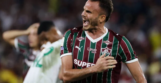 Palmeiras cede virada ao Fluminense nos acréscimos e vê vantagem na liderança ameaçada