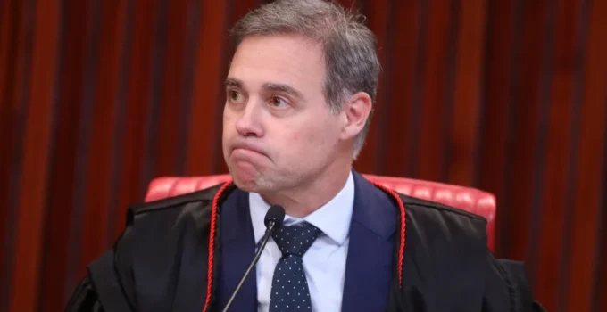 TSE anula decisão liminar de Mendonça sobre PT e determina novo sorteio de processo