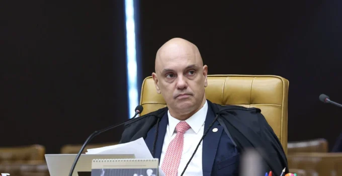 Governo Trump avalia novas sanções contra Alexandre de Moraes, diz jornal