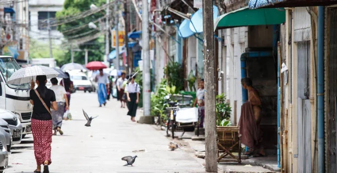 Mianmar confirma surto de cólera em Yangon com centenas hospitalizados Mianmar confirma surto de cólera em Yangon com centenas hospitalizados
