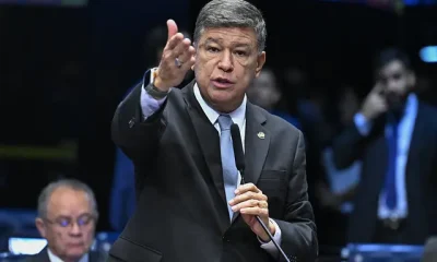 Oposição aciona STF e pede depoimento de Lulinha após revelação de mensagens