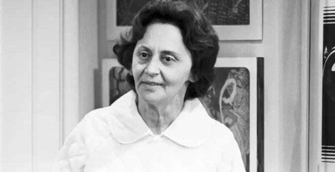 Morre Laura Cardoso, aos 98 anos, lenda da televisão brasileira