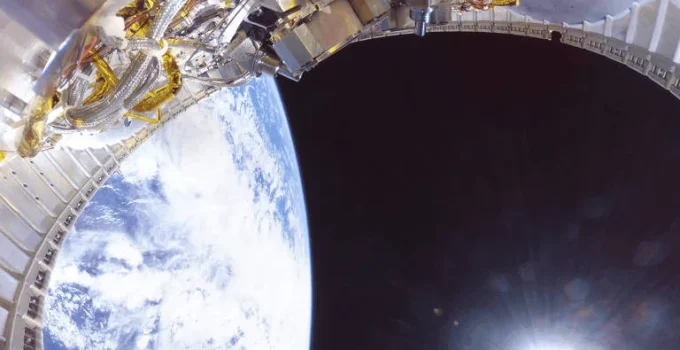 Missão frustrada: Nasa e startup desistem de rebocar telescópio avariado no espaço