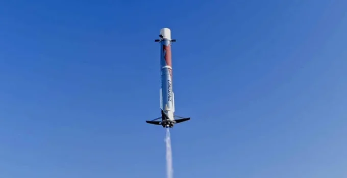 LandSpace replica feito da SpaceX e Blue Origin com pouso bem-sucedido de propulsor de foguete