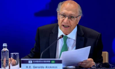 Governo mira 70% de produção nacional de medicamentos até 2033