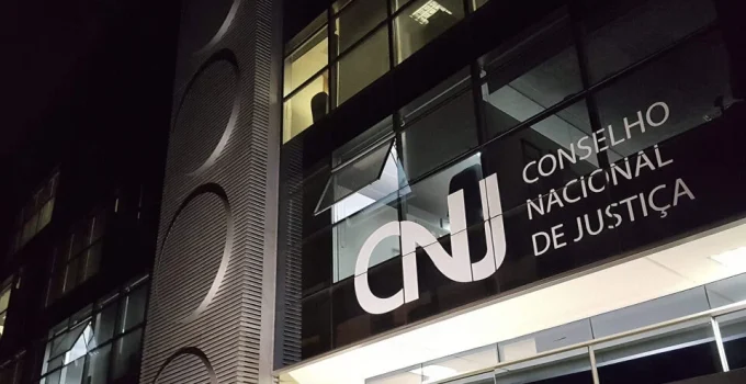 CNJ afasta desembargadores do TRF4 por decisões na Lava Jato