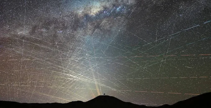 Cientista aponta limite de 100 mil satélites para não prejudicar astronomia