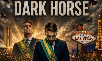 Dino autoriza PF a acessar dados de operação contra produtora de filme sobre Bolsonaro