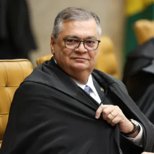 Dino aponta emendas parlamentares como 'maior vetor de corrupção' no Brasil