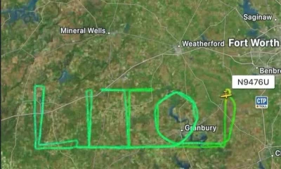 Piloto brasileiro homenageia Lito Sousa com voo no céu do Texas