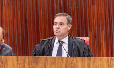 Mendonça ordena remoção de deepfake contra Flávio Bolsonaro e propõe regras para IA